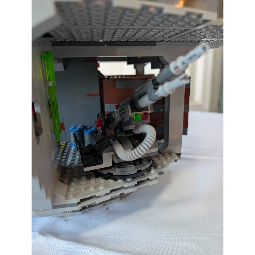LEGO Star Wars:‎ Death Star (75159) W/ Manual, 99% Complete No Minifigures